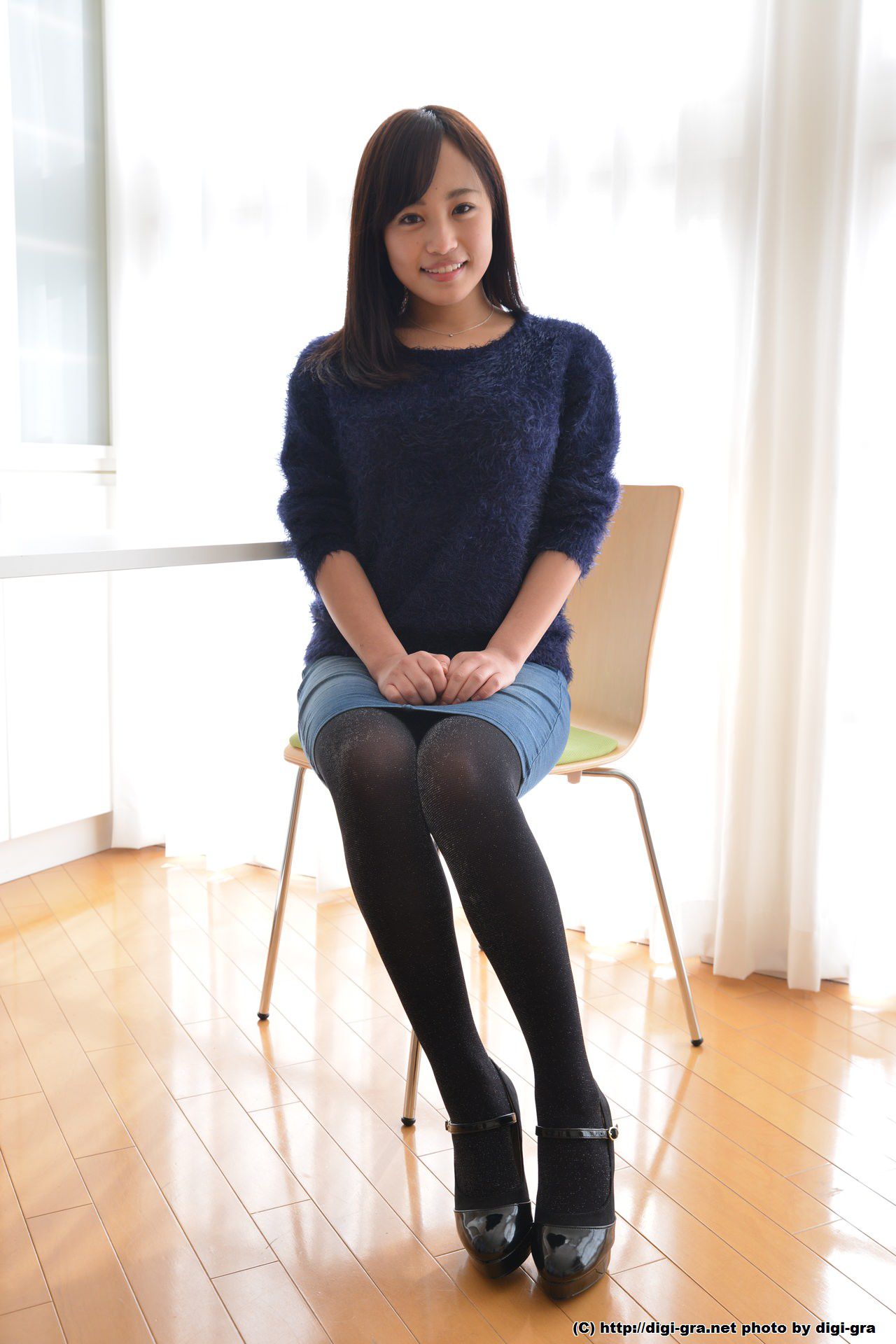 Emi Asano Página 1 No.65fa8a