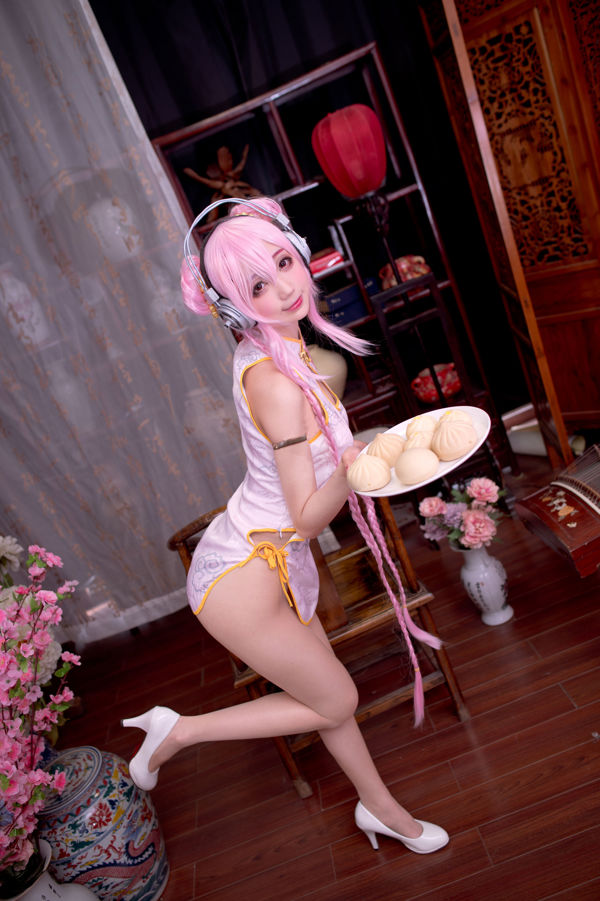 [Foto COSER celebrità di Internet] Zhou Ji è un simpatico coniglietto - il cheongsam Soniko