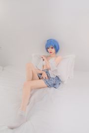 [Beauty Coser] Nantao Momoko "Uniforme Ayanami"