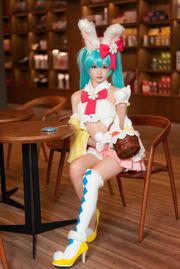 [Net Red COSER Photo] Anime-Blogger Kitaro_ Kitaro - Hatsune Bunny Girl